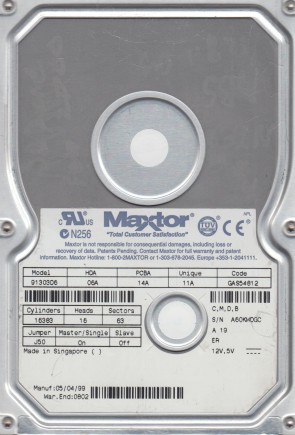 91303D6 Maxtor 13GB IDE 3.5 Inch Hard Drive
